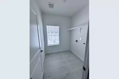 14305 Port Jackson Dr Drive, Texas City, TX 77568 - Photo 6