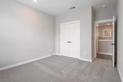 8440 Berry Brush, Houston, TX 77022 - Photo 20