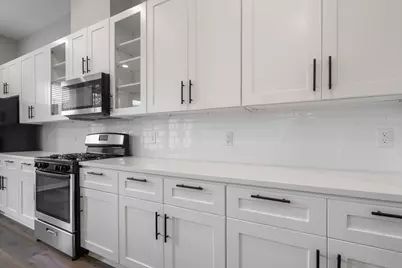 8440 Berry Brush, Houston, TX 77022 - Photo 8
