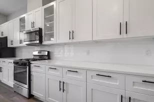 8440 Berry Brush, Houston, TX 77022 - Photo 8