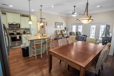 2366 Sandman, Crystal Beach, TX 77650 - Photo 18