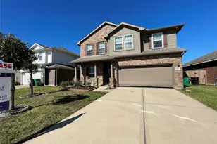 4819 Seaside Sparrow Ln, Baytown, TX 77521 - Photo 2