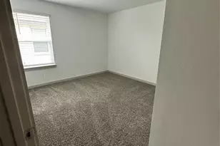 7719 Suffolk Vly Ln, Rosharon, TX 77583 - Photo 10