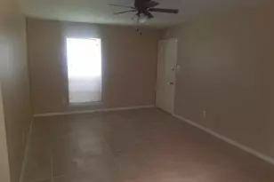 9330 Tooley Dr, Houston, TX 77031 - Photo 4