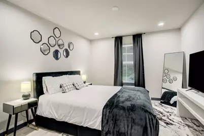 3448 Elgin Street #5, Houston, TX 77004 - Photo 4