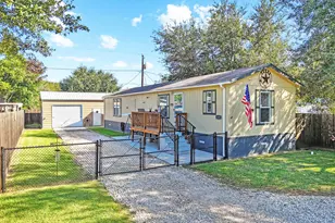 3225 Bucks Bayou Rd, Bay City, TX 77414 - Photo 2