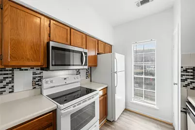 7575 Cambridge Street #1304, Houston, TX 77054 - Photo 24
