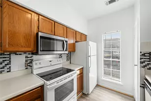 7575 Cambridge St, Houston, TX 77054 - Photo 24
