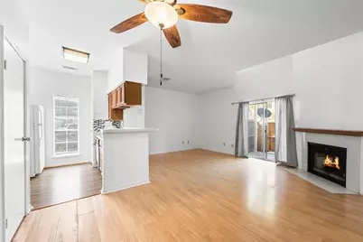 7575 Cambridge Street #1304, Houston, TX 77054 - Photo 18