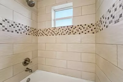2206 Abernathy Street, Houston, TX 77026 - Photo 18