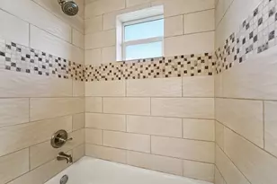 2206 Abernathy St, Houston, TX 77026 - Photo 18