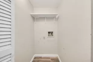 12232 Coppertree Ln, Houston, TX 77035 - Photo 18