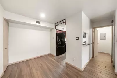 1880 White Oak Drive #181, Houston, TX 77009 - Photo 8