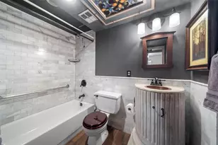 1880 White Oak Dr, Houston, TX 77009 - Photo 20