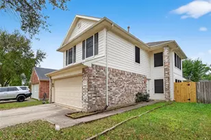 6615 Windy River Ln, Katy, TX 77449 - Photo 2