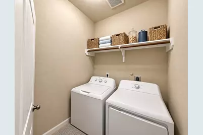 7447 Wheatley Gardens Drive, Houston, TX 77016 - Photo 6