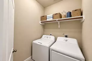 7447 Wheatley Gardens Dr, Houston, TX 77016 - Photo 6