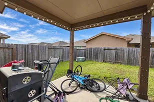 7447 Wheatley Gardens Dr, Houston, TX 77016 - Photo 10