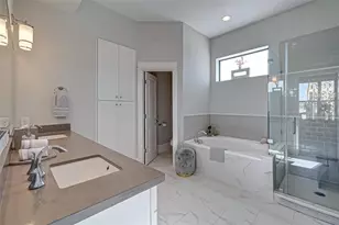 1256 N Post Oak Road B, Houston, TX 77055 - Photo 26