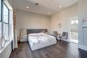 1256 N Post Oak Road B, Houston, TX 77055 - Photo 24