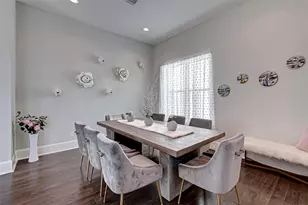 1256 N Post Oak Road B, Houston, TX 77055 - Photo 12