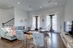 1256 N Post Oak Road B, Houston, TX 77055 - Photo 18