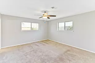 127 Talisman St, Lake Jackson, TX 77566 - Photo 12