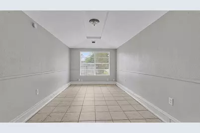 722 N Fall Creek Drive, Houston, TX 77336 - Photo 18