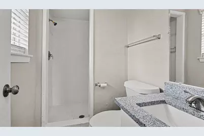 722 N Fall Creek Drive, Houston, TX 77336 - Photo 22