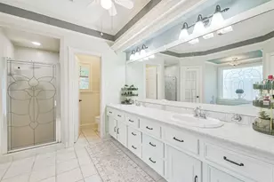 2806 Eagle Creek Dr, Houston, TX 77345 - Photo 22