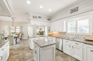 2806 Eagle Creek Dr, Houston, TX 77345 - Photo 10