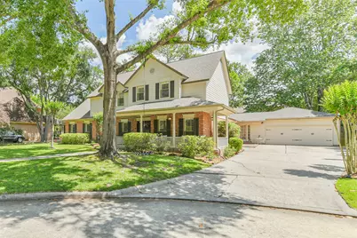 2806 Eagle Creek Drive, Houston, TX 77345 - Photo 2