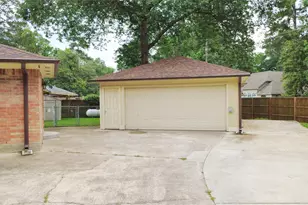 1806 Southwood Dr, Woodbranch, TX 77357 - Photo 20