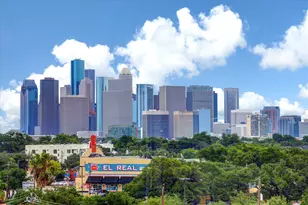 1111 Caroline St, Houston, TX 77010 - Photo 38