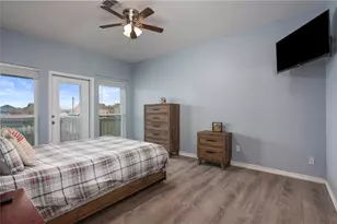 2328 Antigua Cir, Crystal Beach, TX 77650 - Photo 18