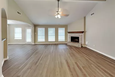 6630 Grant Drive, Richmond, TX 77469 - Photo 6