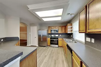 6630 Grant Drive, Richmond, TX 77469 - Photo 2