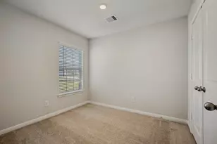 16475 Honeysuckle Hill Dr, Conroe, TX 77303 - Photo 16