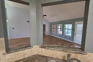 2571 Pinehurst Dr, West Columbia, TX 77486 - Photo 6