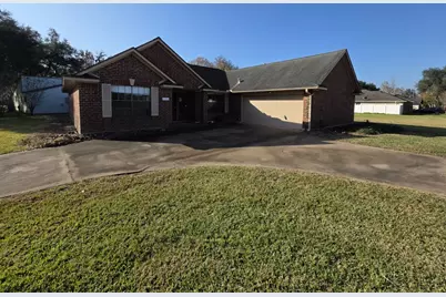 2571 Pinehurst Drive, West Columbia, TX 77486 - Photo 1