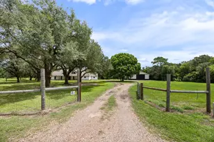 10209 Oberrender Rd, Needville, TX 77461 - Photo 4