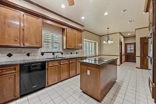 1723 Hidden Villas Dr, Kingwood, TX 77339 - Photo 16