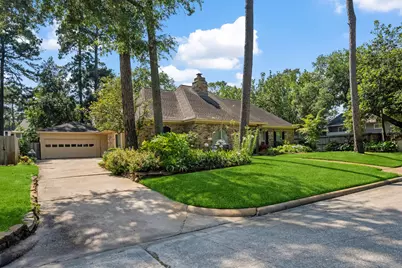 1723 Hidden Villas Drive, Kingwood, TX 77339 - Photo 2