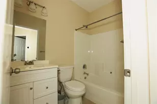 1611 N Avenue R, Freeport, TX 77541 - Photo 10