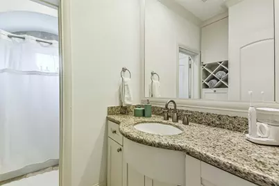 2502 Chimney Rock Road, Houston, TX 77056 - Photo 48