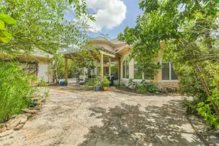 2502 Chimney Rock Rd, Houston, TX 77056 - Photo 48