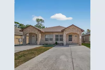 9306 Bean Street #A-B, Houston, TX 77028 - Photo 1