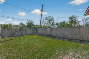 9306 Bean St, Houston, TX 77028 - Photo 26