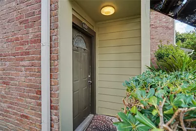 18800 Egret Bay Boulevard #609, Webster, TX 77058 - Photo 2