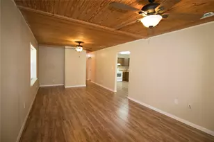 20 White Oak Dr, Huntsville, TX 77320 - Photo 10